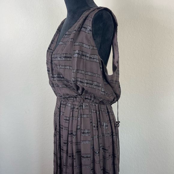 Alice & Olivia Plunge Maxi Dress Brown Silk Size Large - Picture 4 of 7